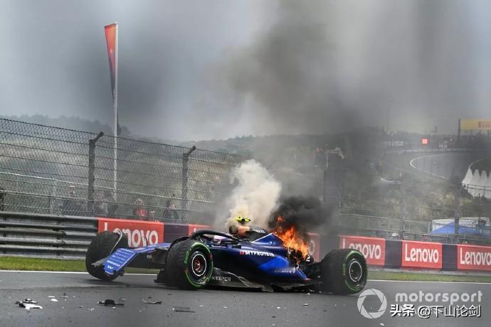 赛车：2024F1荷兰大奖赛
萨金特在赞德沃特撞车之后，威廉姆斯车队就已经开始寻