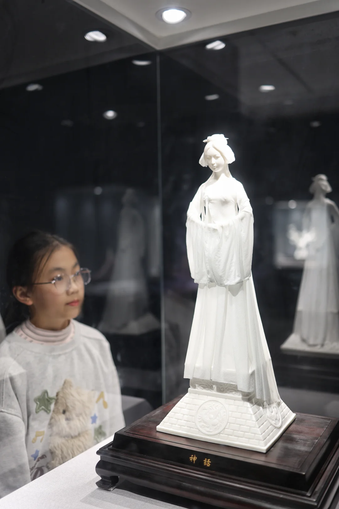 广州新展｜德化白瓷不止玉漱！美到挪不开👀