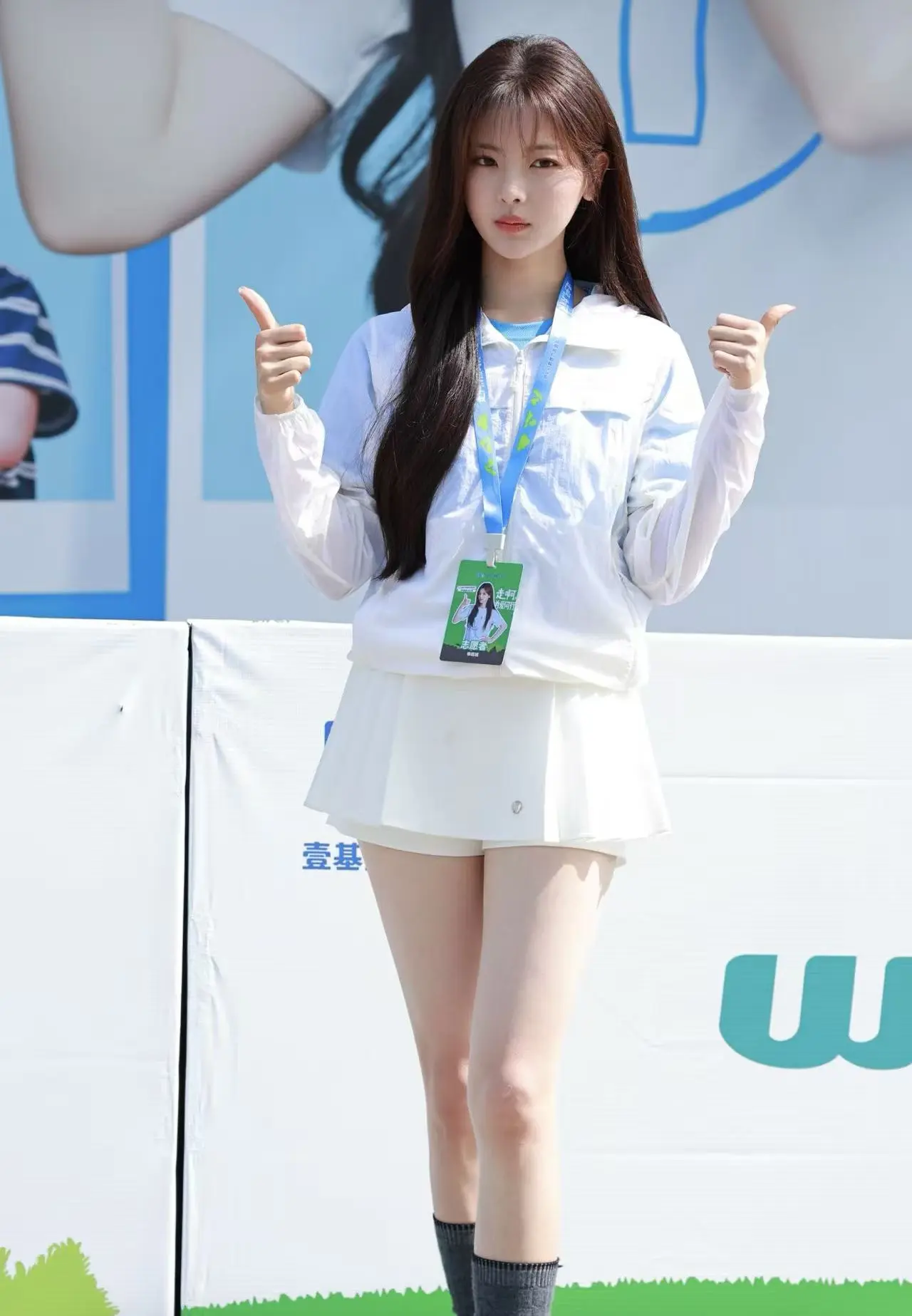 啊啊啊啊好漂亮 白的发光啊！