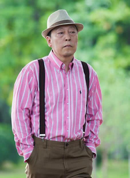 高考落榜的10位明星今昔
[熊猫]倪大红
作品《乔家大院》
《都挺好》
考中戏三