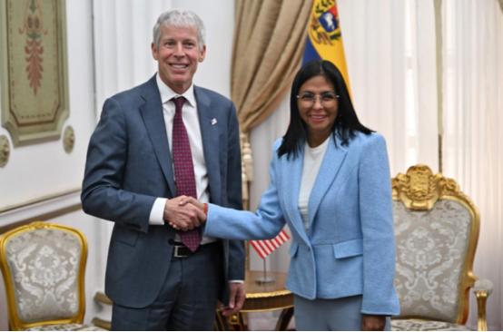 美颁发委内瑞拉许可证，名单果然没有中国，北京这次话说的很严重！
 
4月1日，外