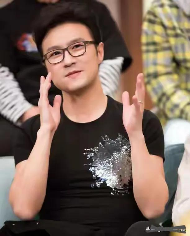 4个孩子3个妈，汪峰莫不是要做当代娱乐圈的“八离世家”？这一次母亲节，汪峰又一次