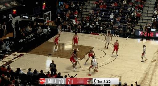 第8次失误！杨翰森今天这是咋了？
在今天NBA发展联盟G联赛撕裂之城混音队对阵孟