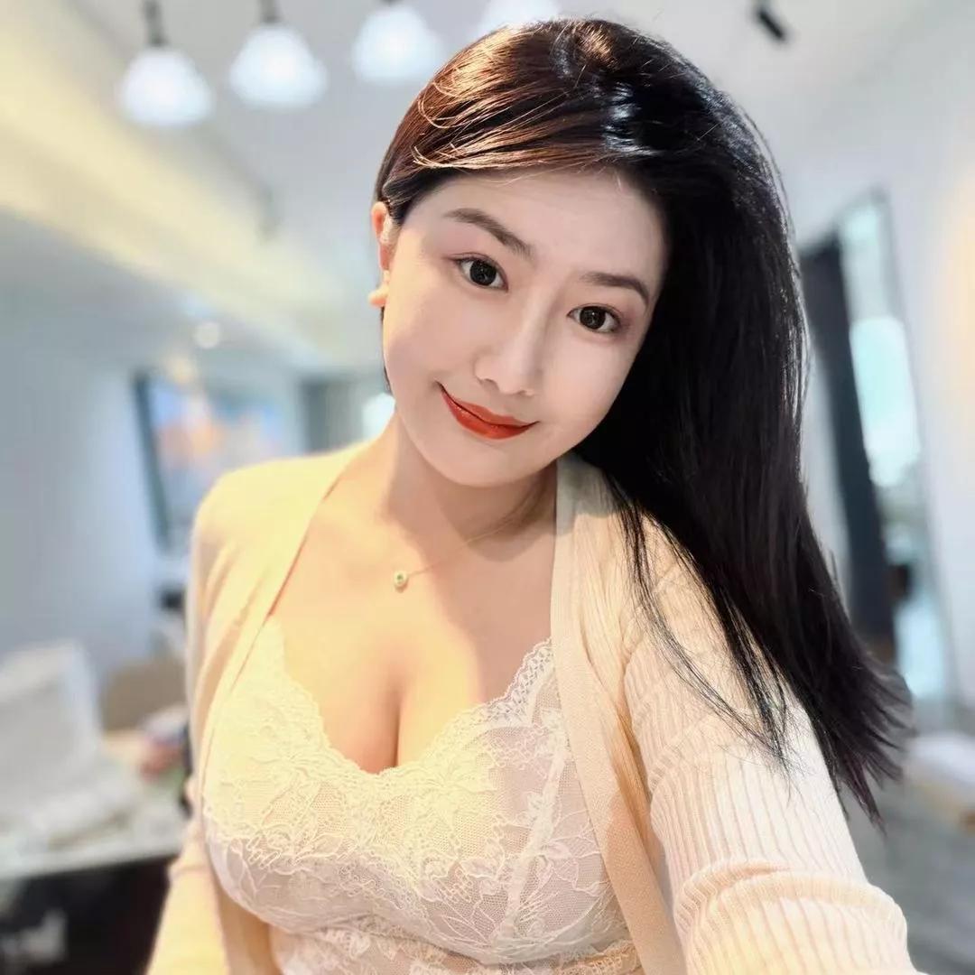 优雅气质，温柔动人！💕✨温柔高贵的女性 温柔感美女 温婉大方的美女 温柔气质美