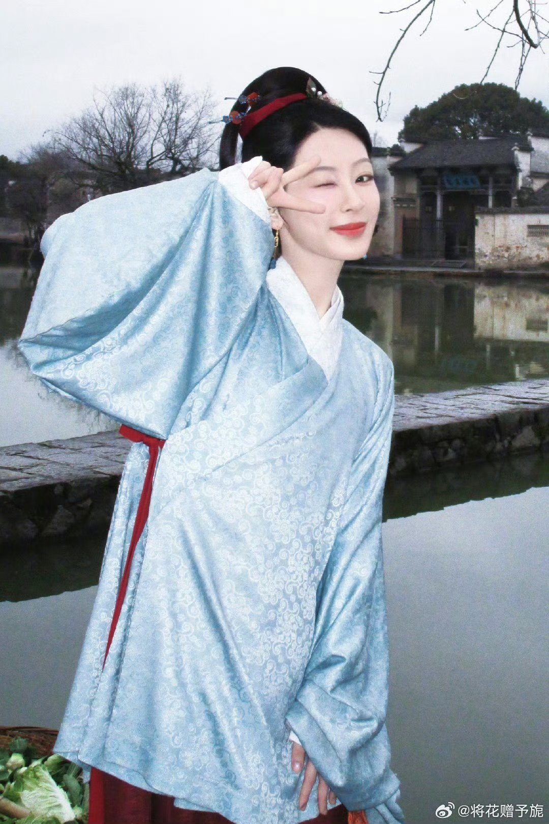 杨紫新剧人设太顶了完全是国泰民安，但是又带有点小俏皮的感觉。 