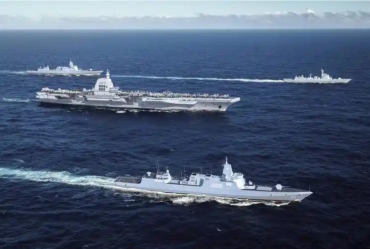 泪目！几代海军人的期盼成真，核舰新兵官宣核航母，中国远洋海军终迎终极蜕变

咱们