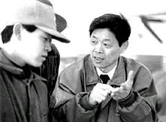 在这个时代更迭不息的洪流中，总有一些名字如同璀璨星辰，穿越岁月的长河，照亮着后来