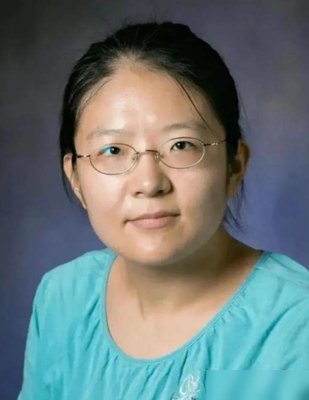 广州一女教授在985任教3年，每次课上都没几个人上课，最终因考核不过惨遭辞退，万
