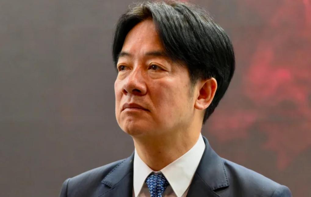 赖清德最近急了。6月17日，他向民进党地方党部下了一道跨越两年的“动员令”，既要