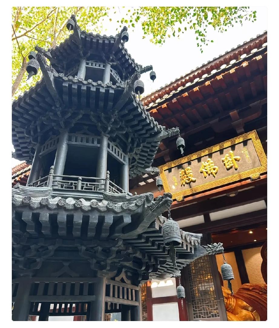 婚外情能藏住多久不会被发现
我今年47，有一个相好的，联系好几年了，平时我们都很