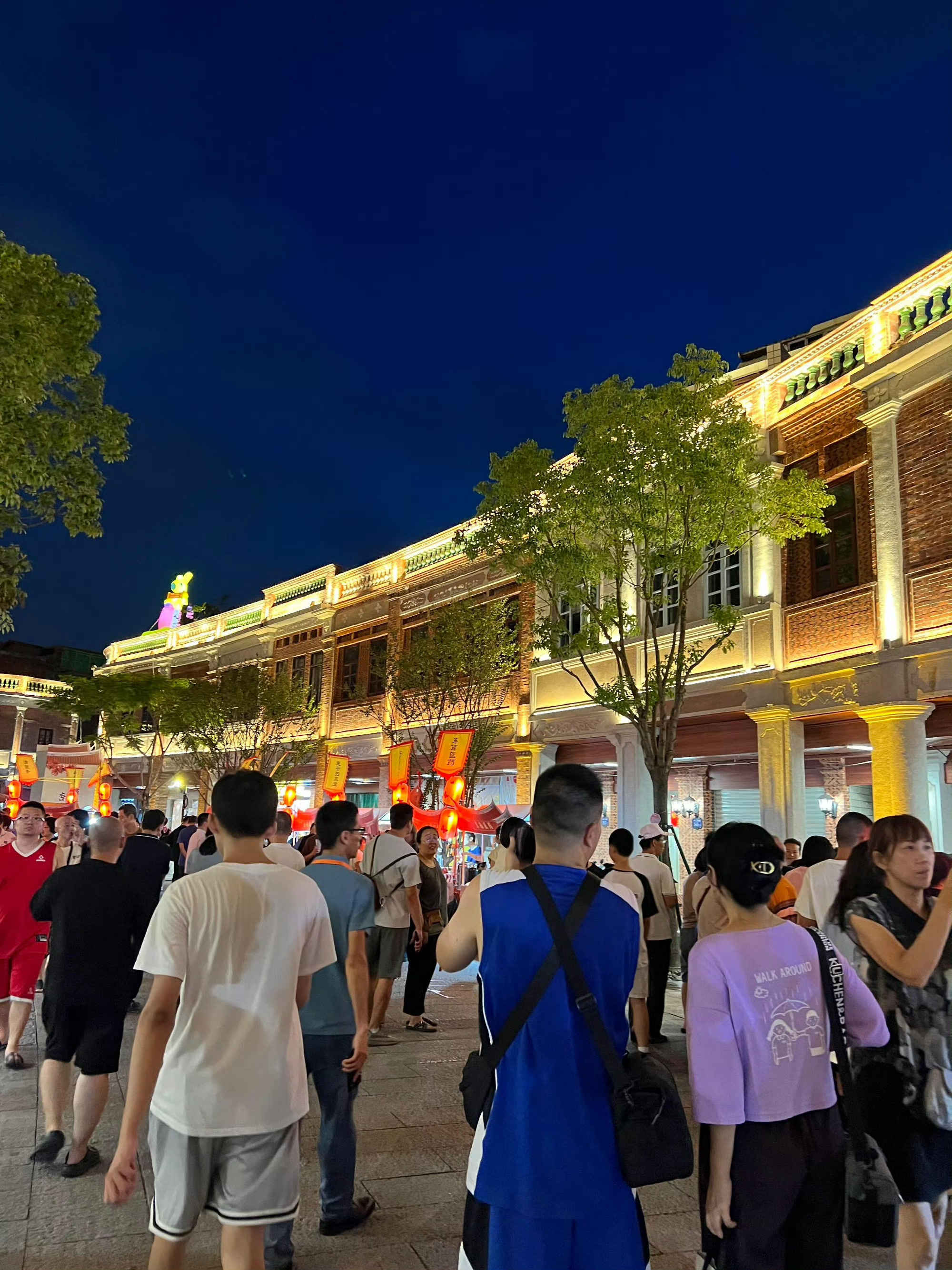 福建人天生自带生意雷达 谁不说福建人有生意天赋！自带商业雷达，遇低谷不垮，凭敢闯