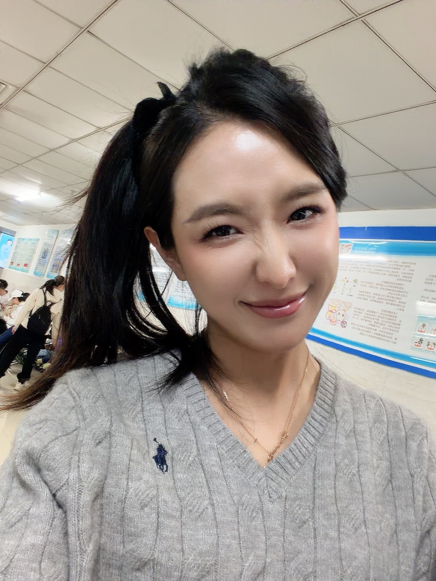 陪妈妈来看牙医 牙齿真的会遗传 我这一家没一个牙口好的