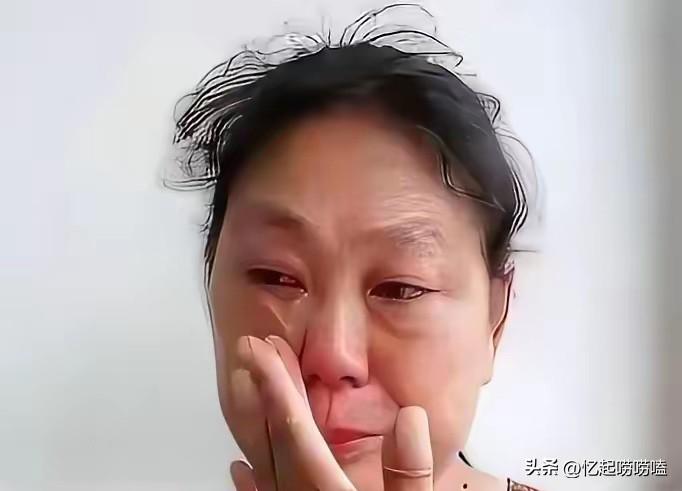 亲妈一张嘴，直接把儿子的“金饭碗”给端了。上海这位阿姨估计没想到，自己在五百人大