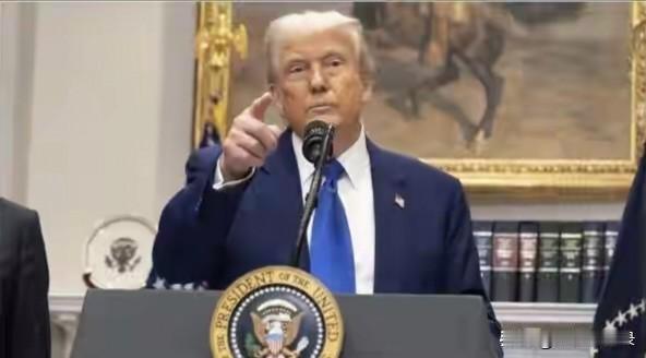 特朗普替马斯克打抱不平！狠批欧盟实在太“恶劣”
最近一段时间，美国总统特朗普对欧