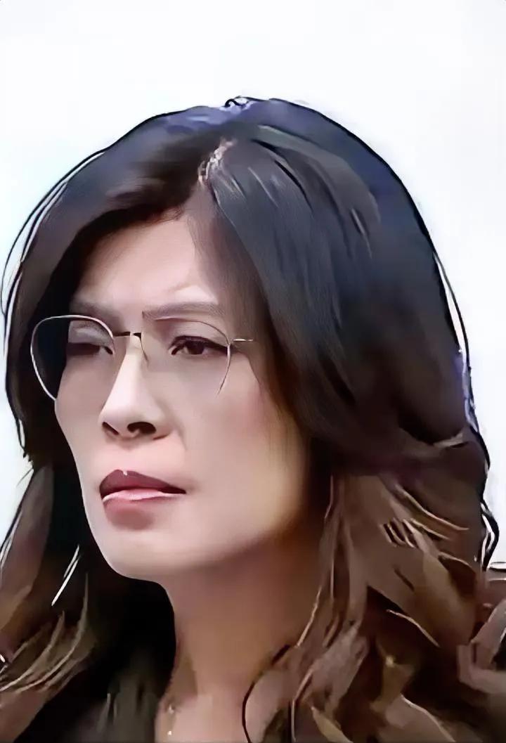 郑丽文想去美国，最后没去成。
 
对没用的人，美国根本懒得搭理。
 很多台湾人还