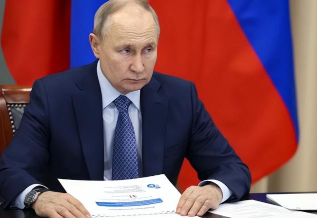 从“核平衡”到“核内卷”！美俄条约失效引爆连锁危机，世界站在核风险边缘

202