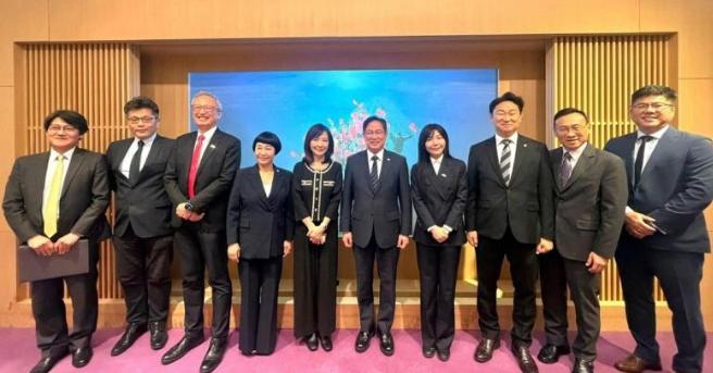 三名韩国议员窜台，中方反应为何这么重？这里面有玄机
6月9日，三条消息让中韩外交