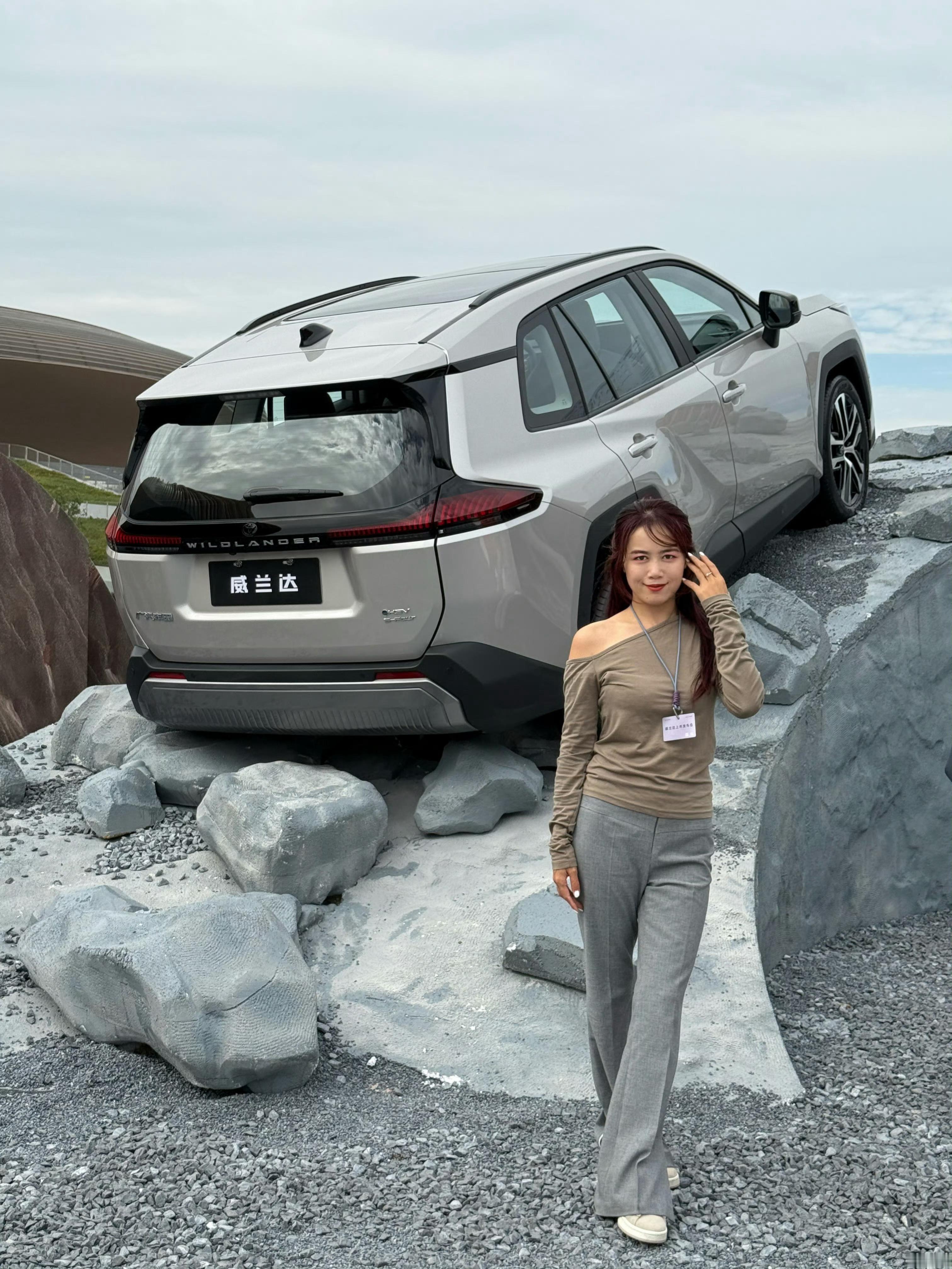 20万内想买“六边形战士”级混动SUV的宝子们看过来，全新威兰达正式上市，15.