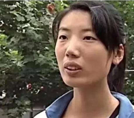 2011年，李春玲不顾母亲的劝阻，坚持将骨髓移植给需要的患者，谁成想，手术成功后