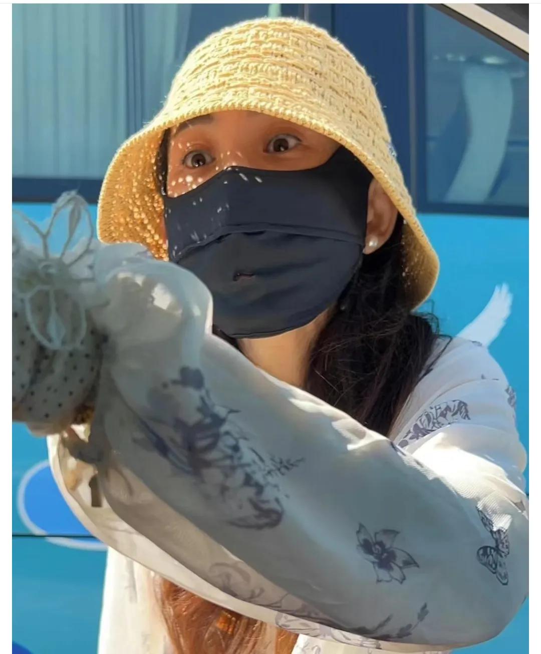 #随手记录秋日生活#无固定职业 是怎么有钱开的路虎？