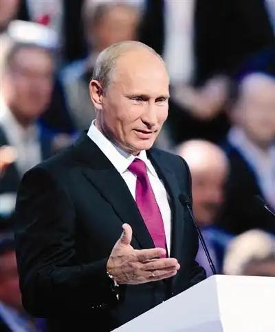 ·俄罗斯的野心其实非常大！
实际上，俄军距离乌克兰首都基辅非常近，
但俄罗斯迟迟