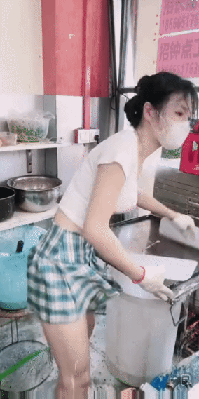 摆摊真的能月入5万啊！[笑哭]