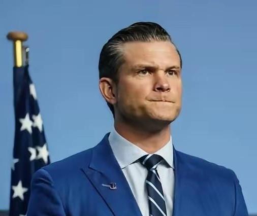 美国终于认怂！台海博弈底牌已尽
 
美国智库彻底摊牌：若中国决心解决台湾问题，美