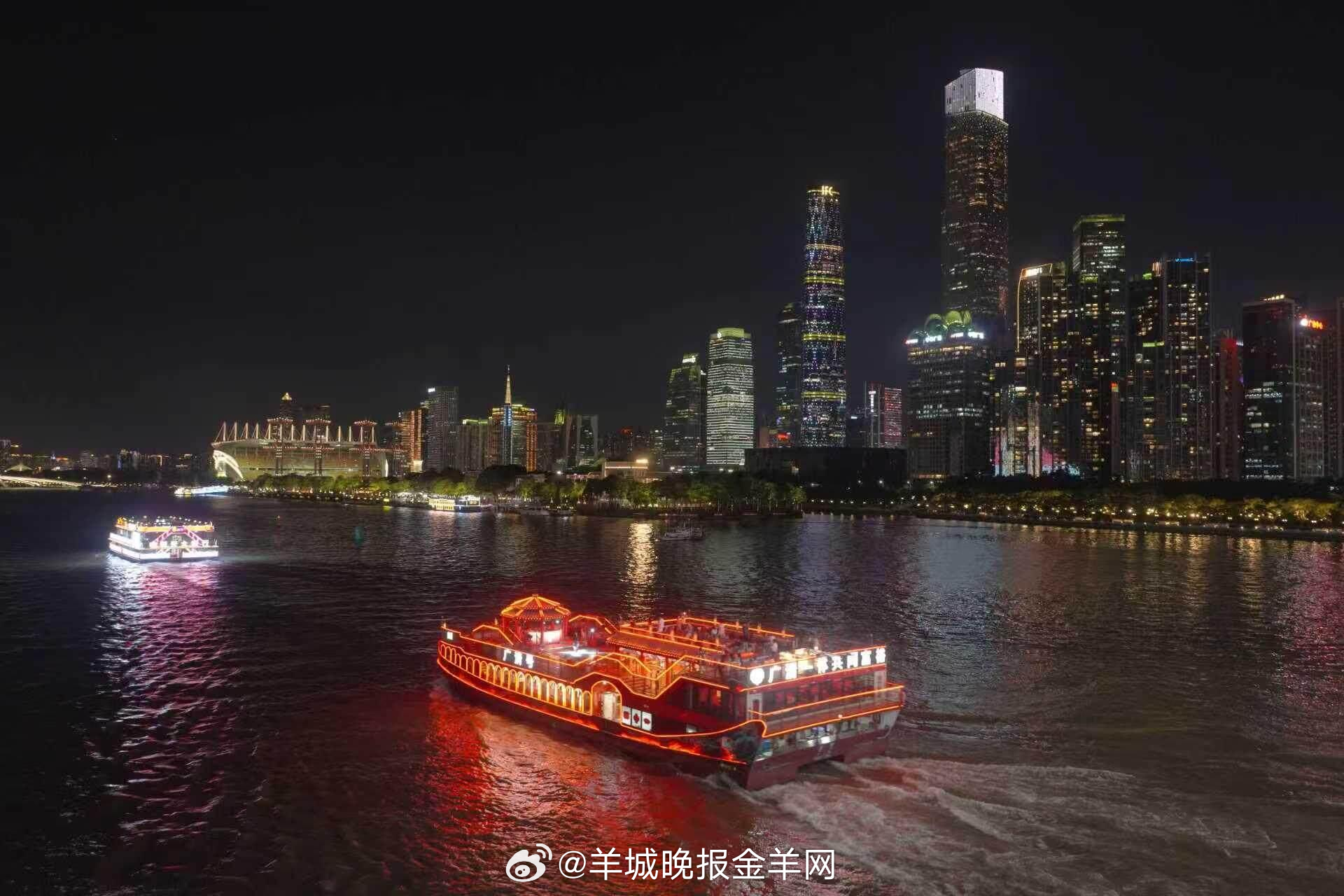 #晚安#允许自己经验尚浅，允许自己缓步向前，允许自己跌倒了再爬起来，梦想永远会奖