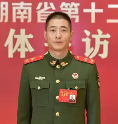1992年11月，孙江涛在河南省周口市扶沟县出生。9岁时，他进入河南省少林武术研