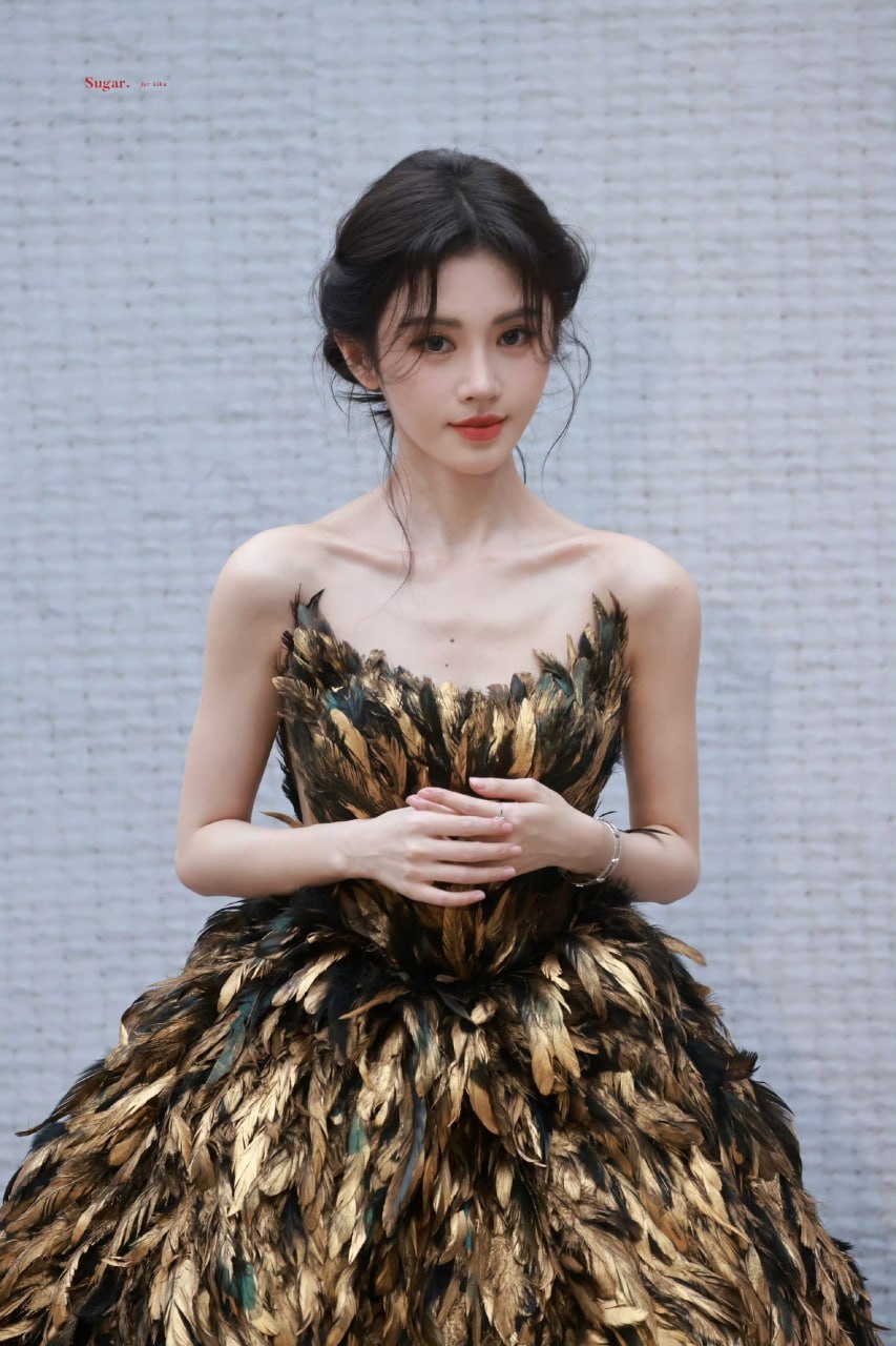 鞠婧祎，这组图调色好看 ​​​