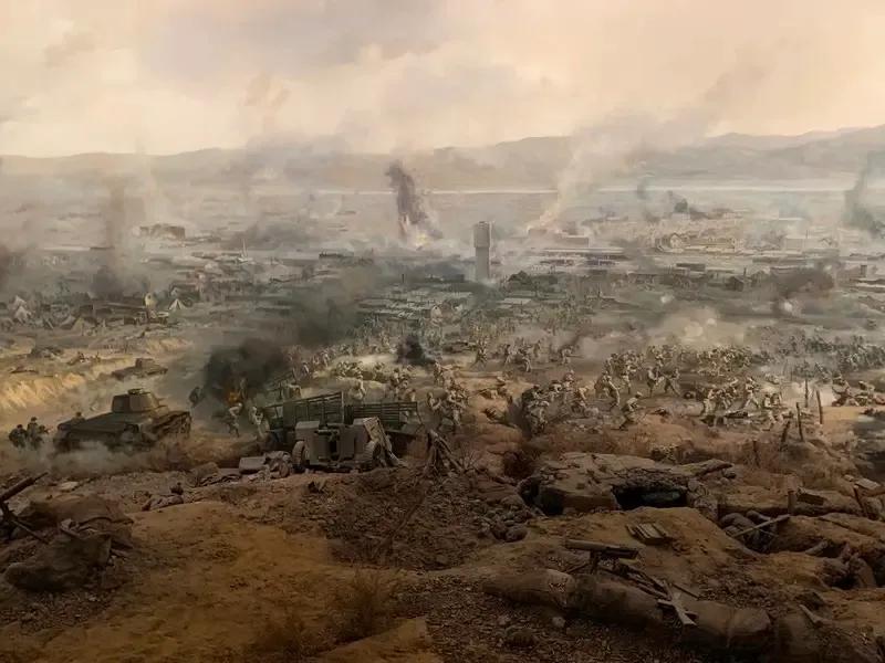 战争形态正经历着翻天覆地的变化。从冷兵器、热兵器到机械化战争，再到如今的信息化战