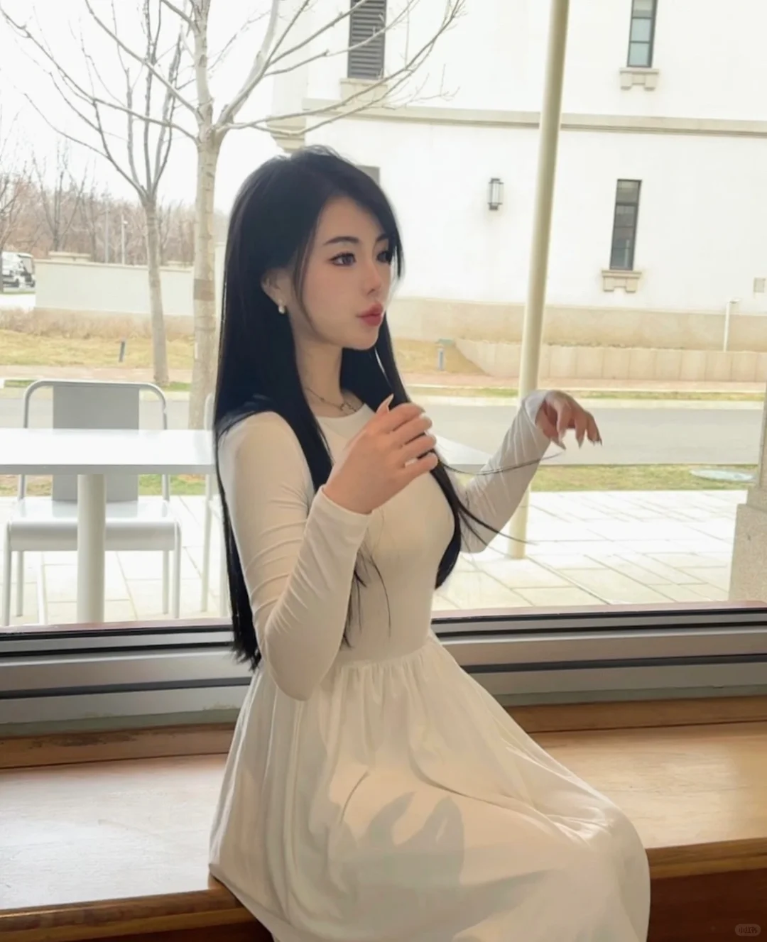 越素越美丽