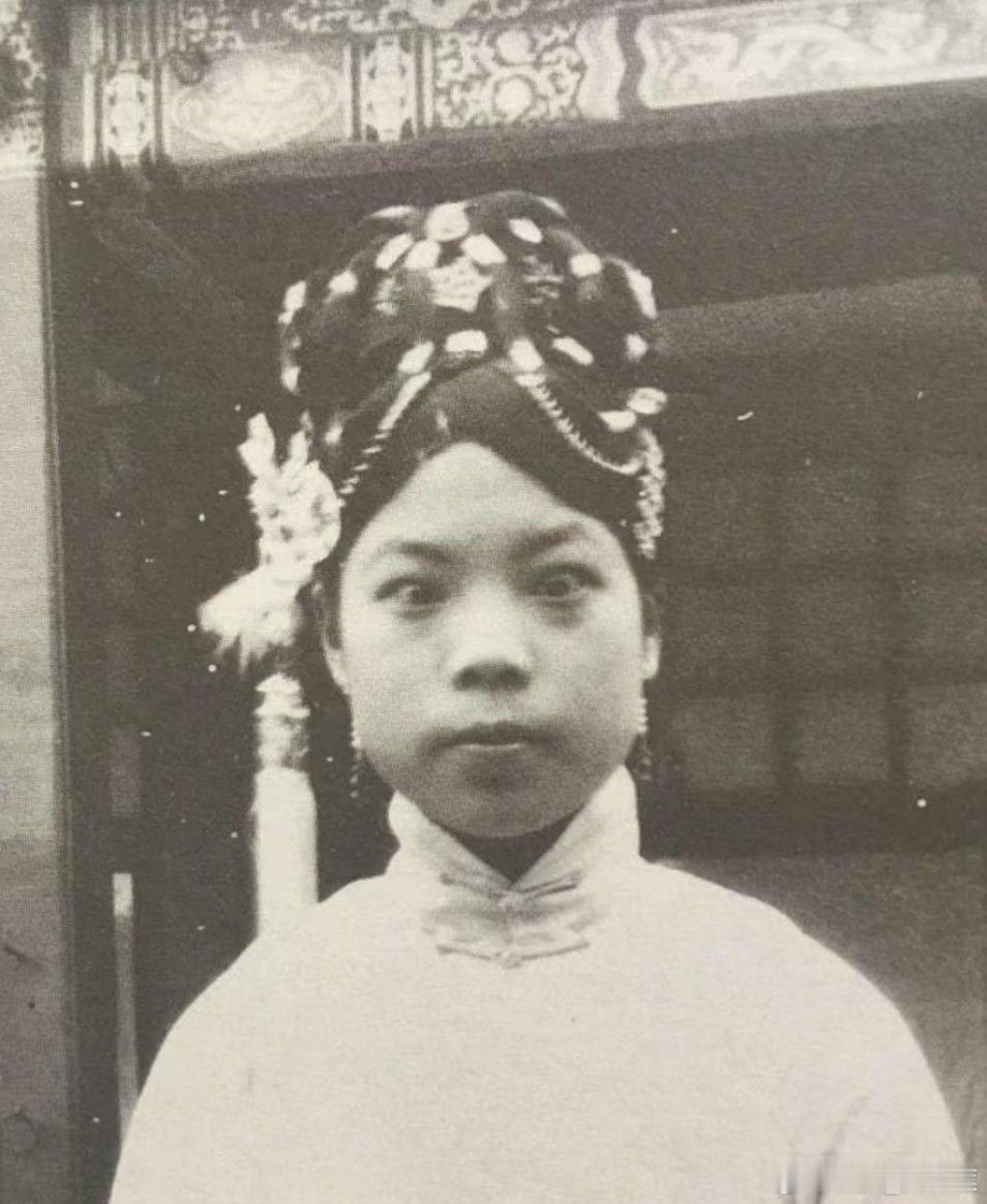 1920年代，文绣公主，溥仪的淑妃 