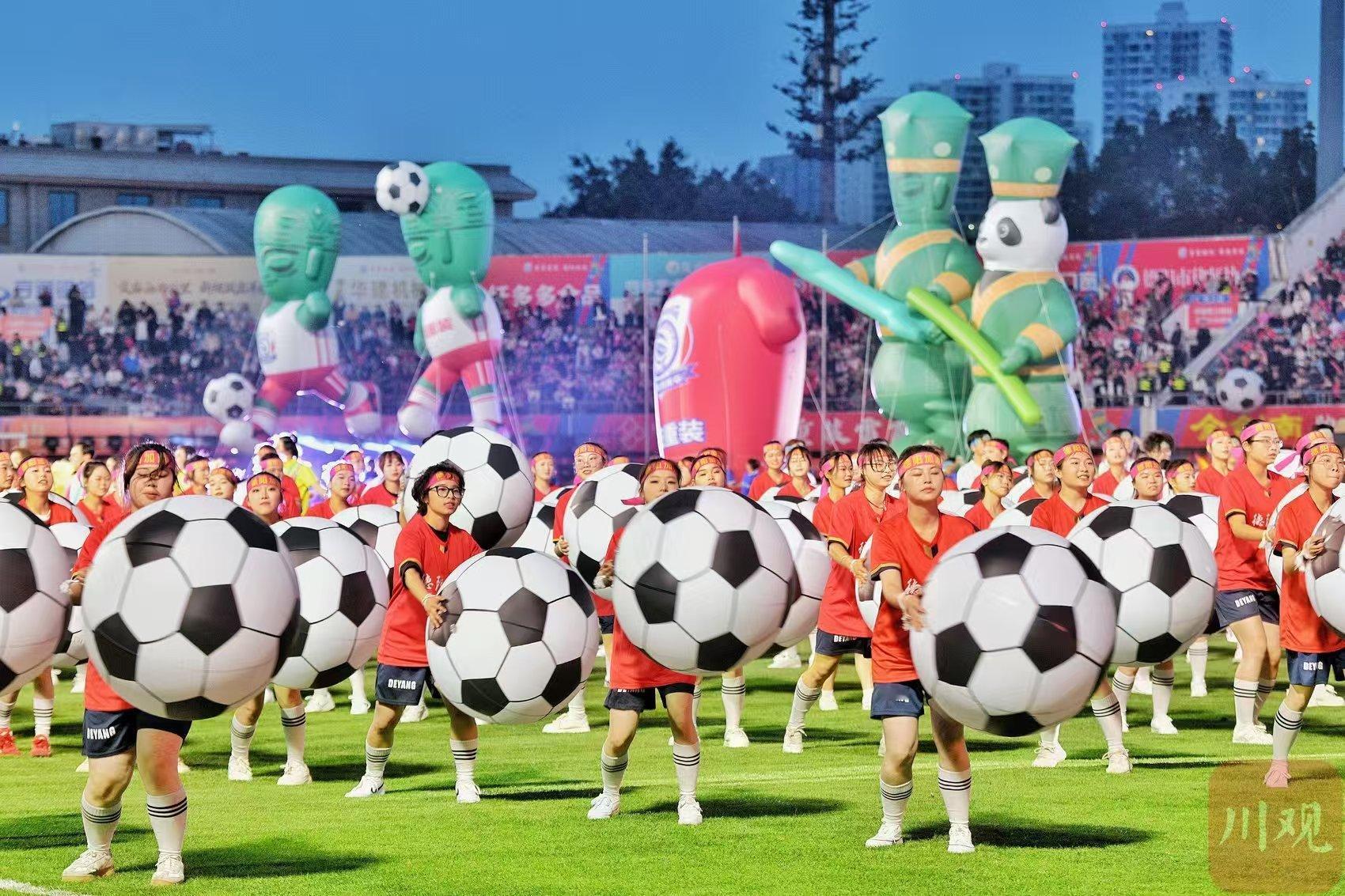 川超决赛阶段第七轮 压力与机遇同时并存，自贡南充都渴望拿下本场胜利走出低迷，主场
