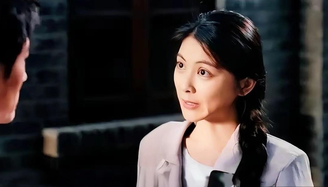 追剧《小城大事》 这副镇长林冬福40多岁了，谈个恋爱还像个未成年人，女朋友孙小燕