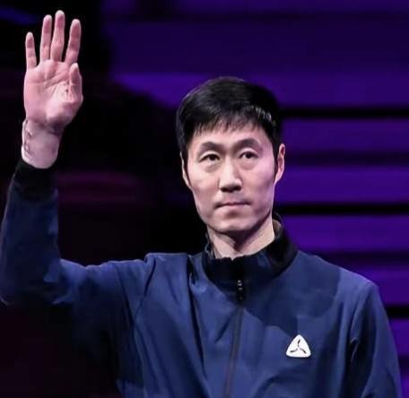 王励勤上任这一年多，动作幅度确实不小。选拔机制的调整引发争议
王励勤接手乒协这一