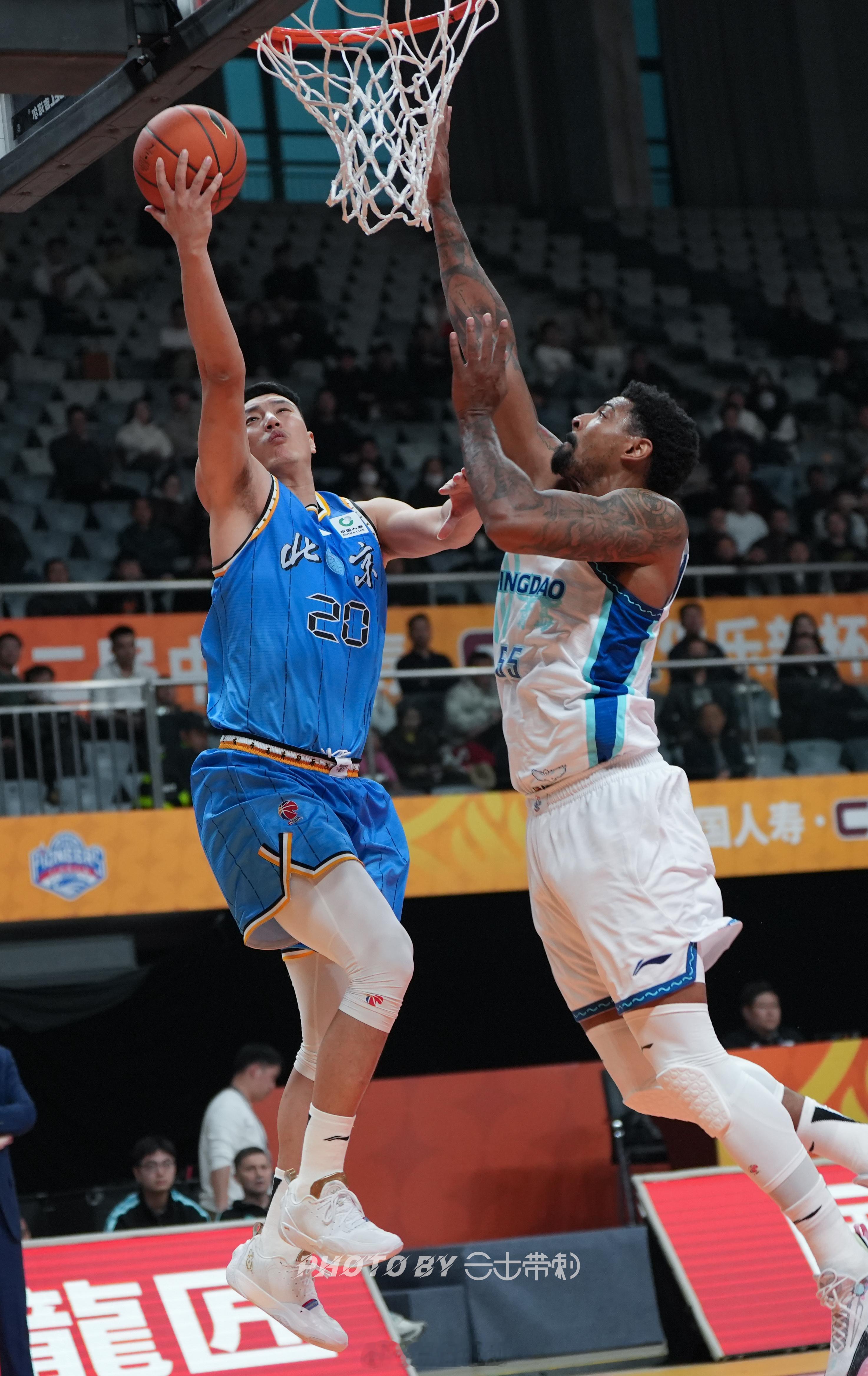 CBA俱乐部杯北京首钢 北京首钢赛季首秀，一共9人登场，这个残阵，输得有点多，不