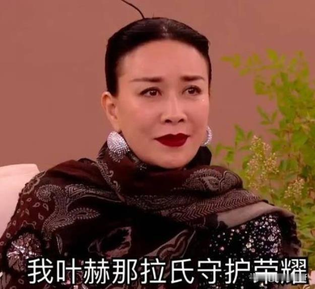 五旬老太守国门，英子挺住啊！
《歌手2024》首播，两位外国选手稳居第一第二的宝