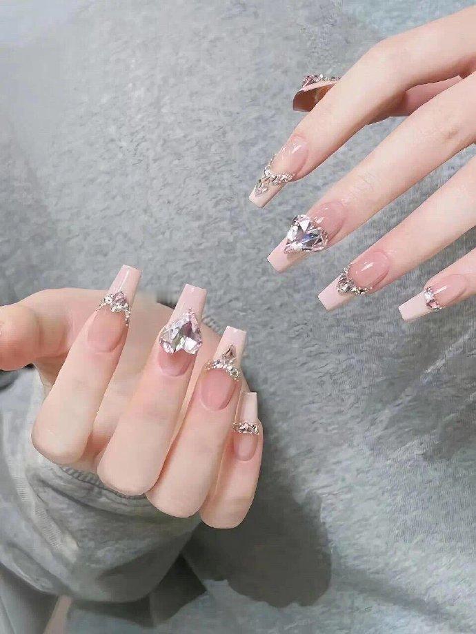 梯形美甲?? ??? 
