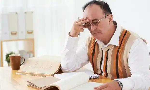 我发现：人过六十，身上有这5个表现，说明你活得通透、本事很强
 
1. 心态看淡
