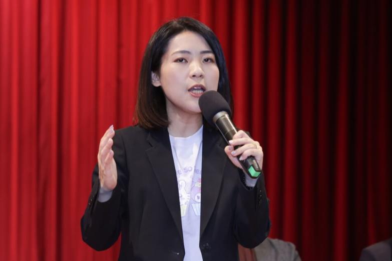 当局妄图“加入联合国”？
 
第80届联合国大会9日开议，台当局妄图用“台湾”名
