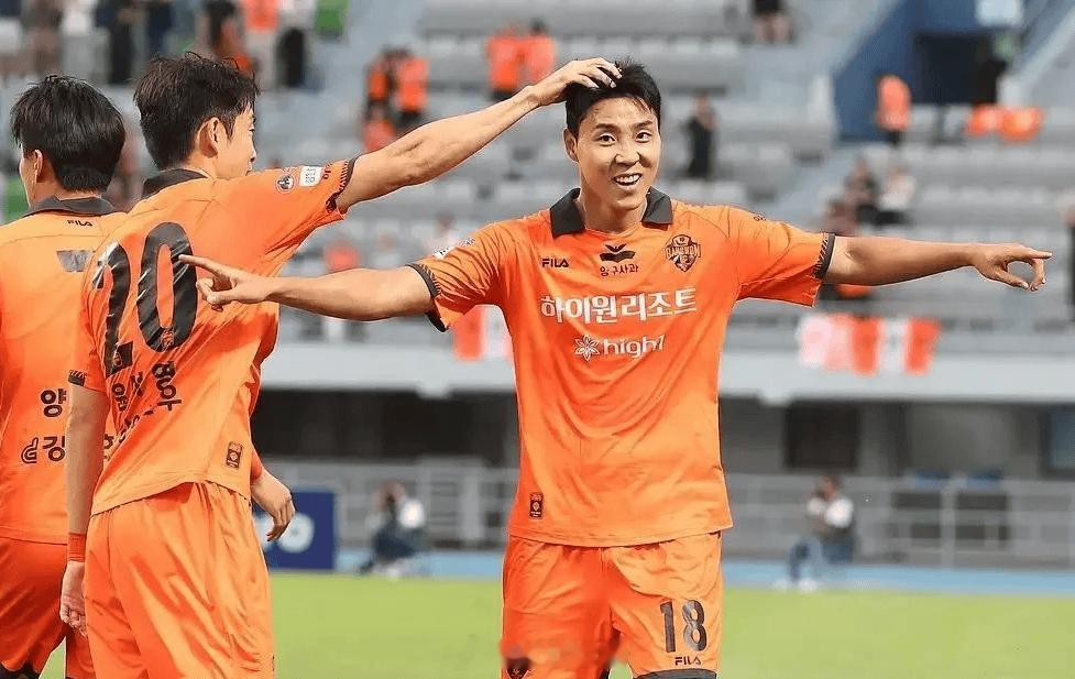 今日公开菜单：足球预测        201韩职 济州sk VS江原fc    