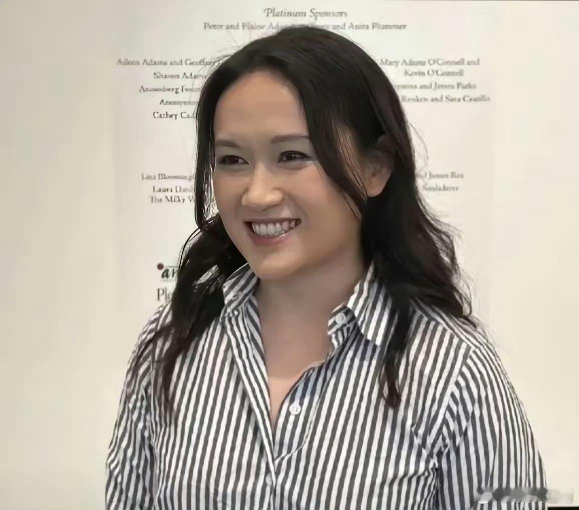 网友说遇到了陈乔恩 真的假的 