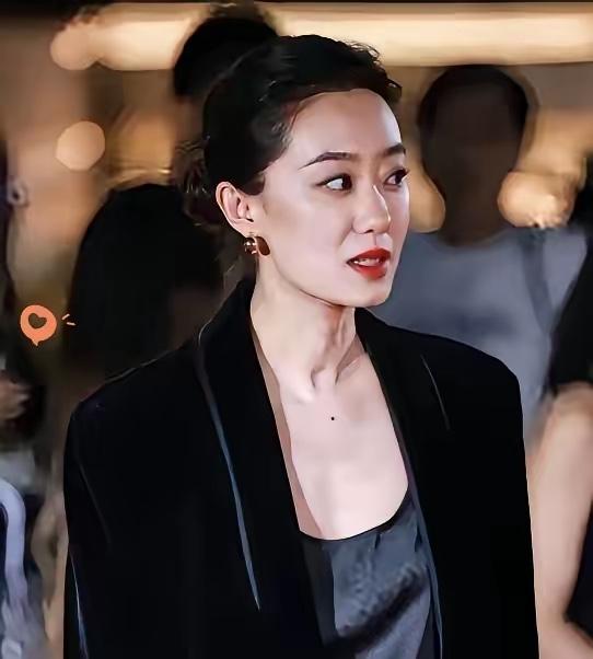 零片酬、零分红、还倒贴200万违约金去演《功夫女足》的张小斐是为了什么呢？
在很