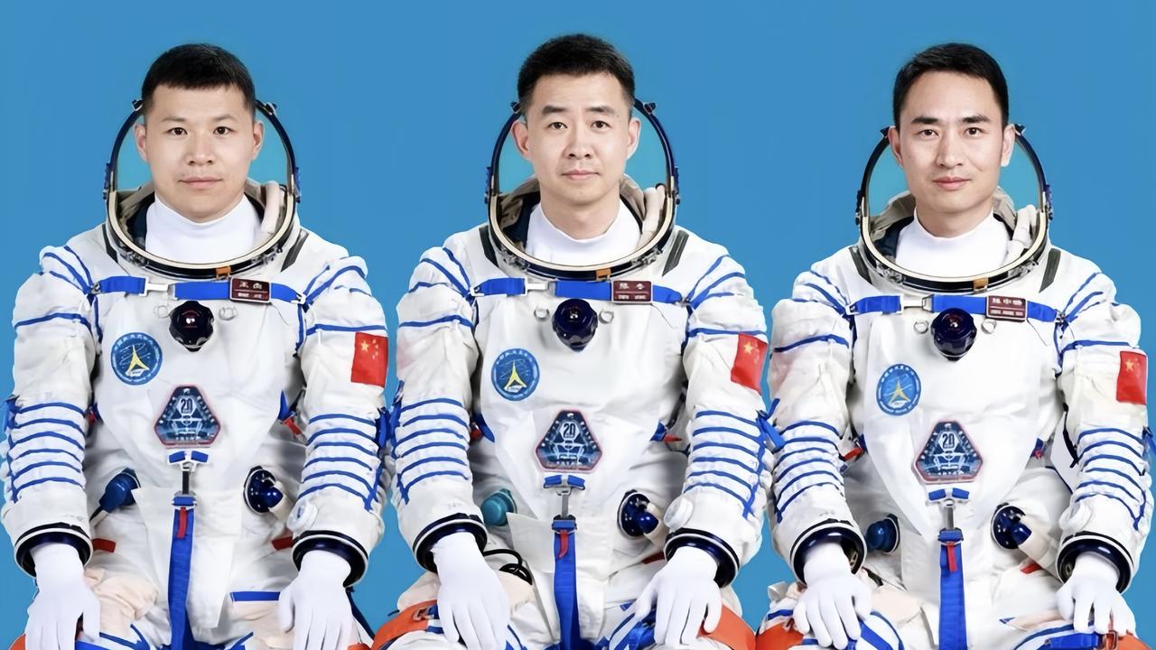 神二十被太空垃圾撞击，肇事者来自哪国？答案可能让你失望

神舟二十号飞船的“回家