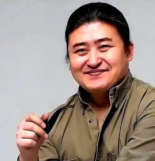 人说玄，到了某个岁数，人对自己还能撑多久，心里门儿清。
刘欢这事儿，往深了想，真