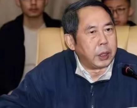 “再晚一会，咱们可能就没有向美国低头的资格了！”这是咱们专家曾在18年时候说出的