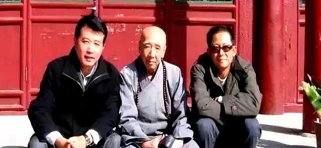 08年那部《天道》，丁元英跑去五台山，根本不是为了求佛。

他拉着韩楚风去见智玄