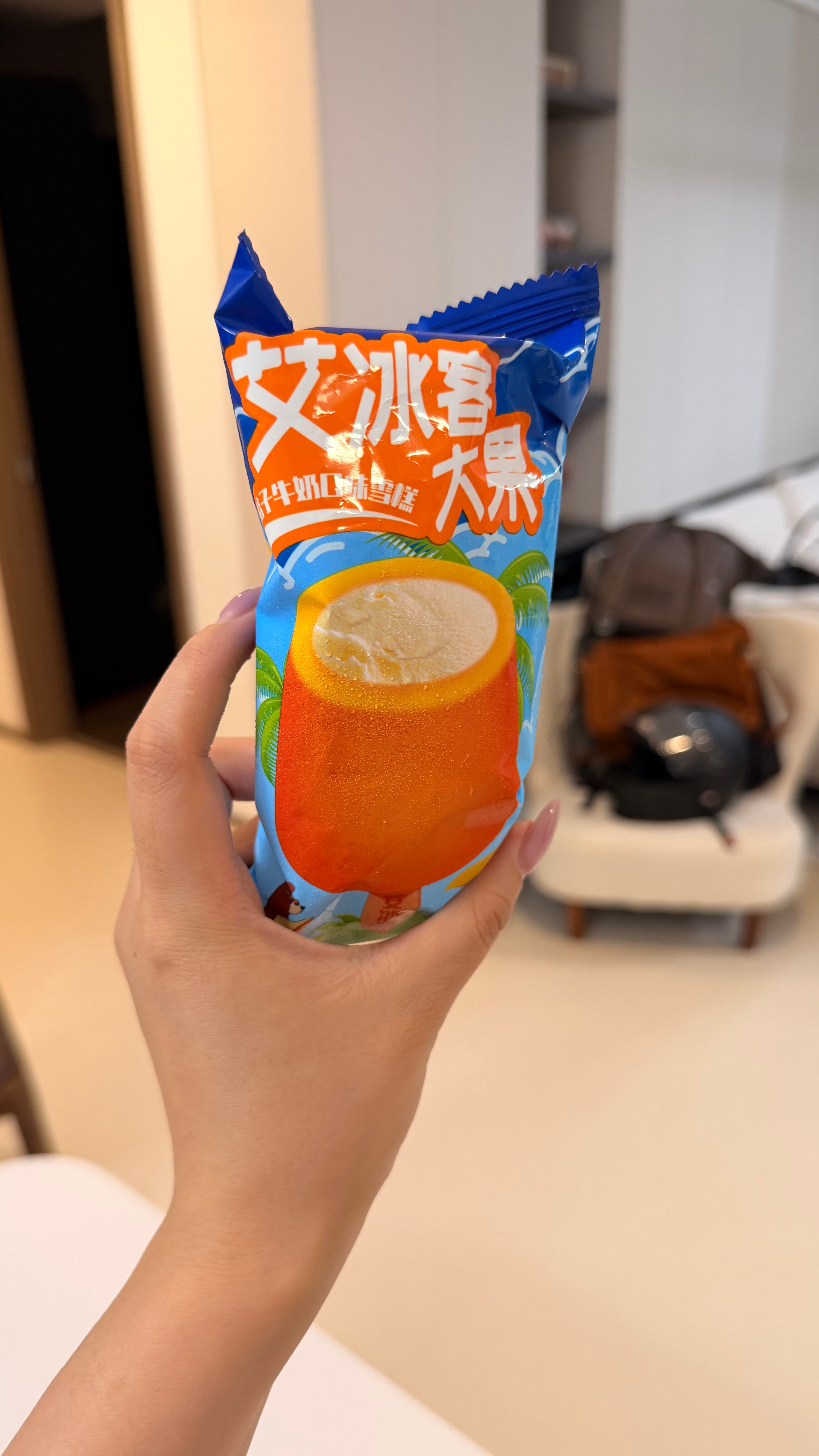 我不夸张，这个雪糕我找了20年……强烈推荐！小学的时候有一次在学校门口吃到它，我
