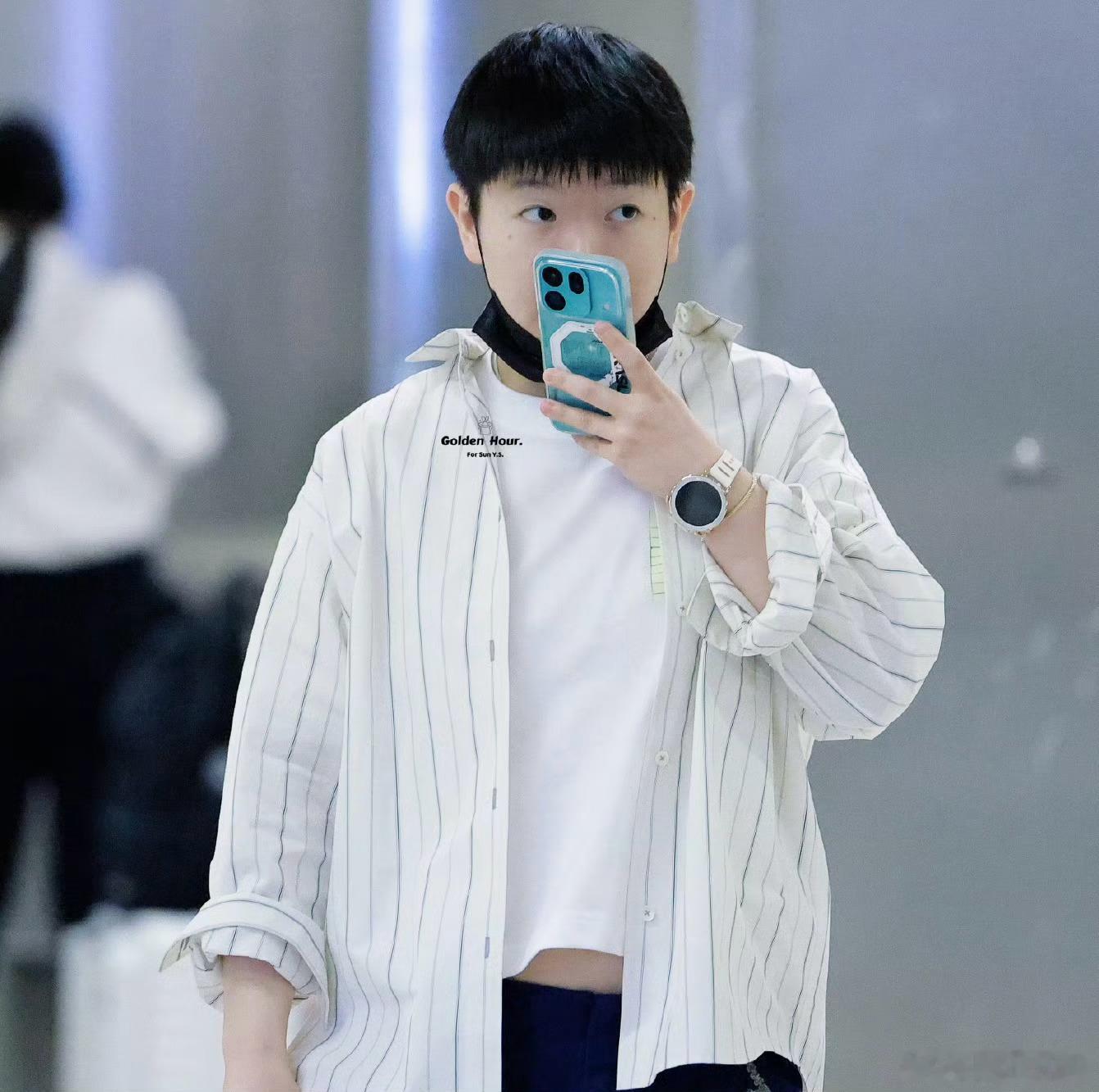 萌成这样 